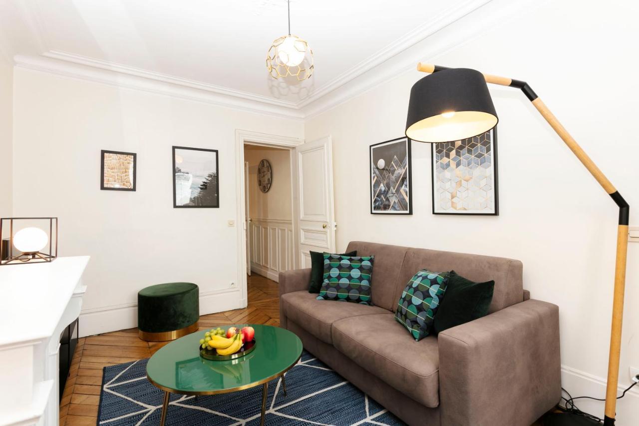 Latin Quarter With Balcony - Cityapartmentstay Paris Exteriör bild